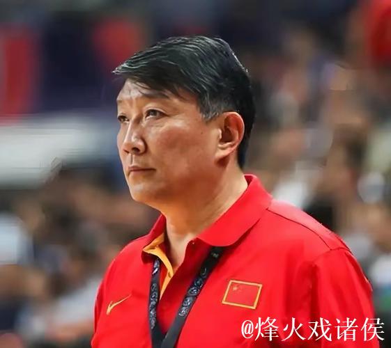 宫鲁鸣：对标一流强队 坚持“三全”方针