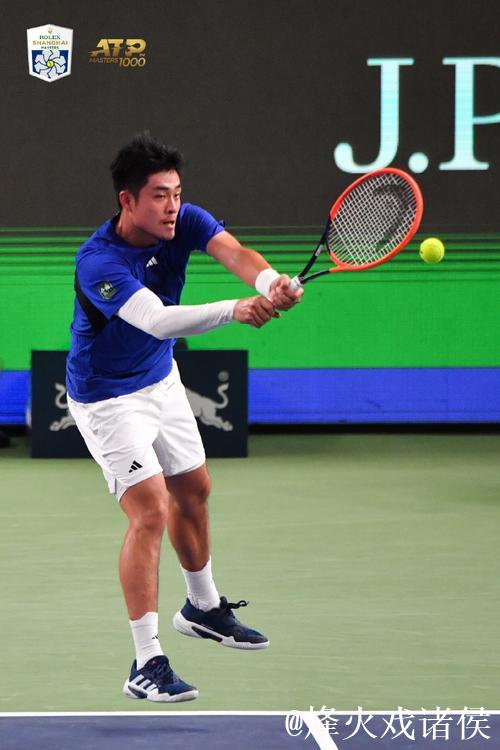 上海大师赛首日吴易昺获年内首胜 商竣程赢开门红